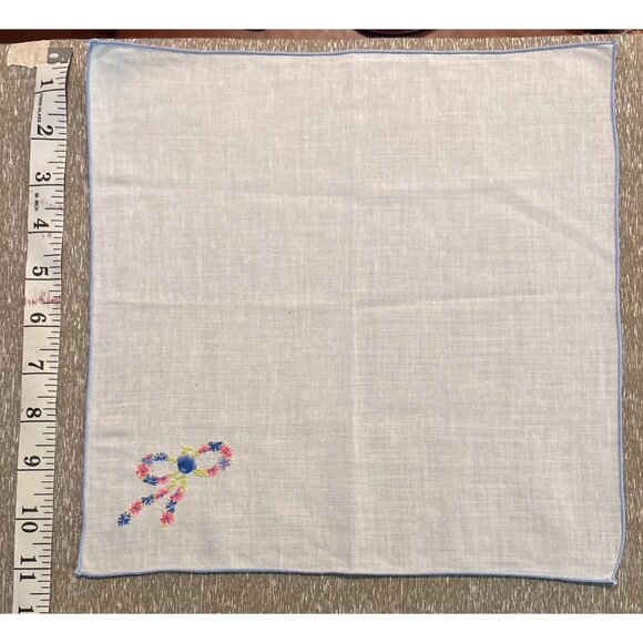 Vintage Handkerchiefs Embroidered Floral & Butterfly Designs 10" Square Cotton F - Picture 4 of 6
